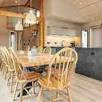 5 Star In Hadsund