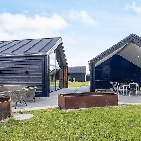 Holiday home V